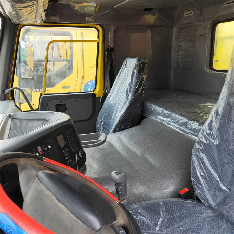Kravas automašīna pašizgāzējs SINOTRUK HOWO: foto 6