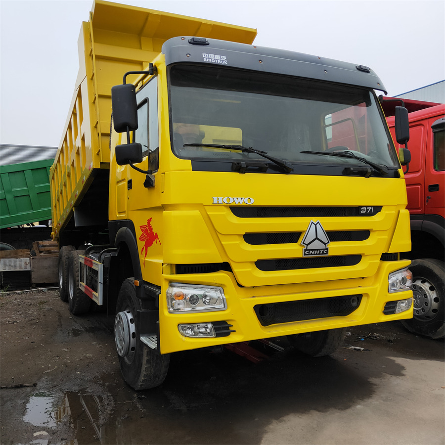 Kravas automašīna pašizgāzējs SINOTRUK HOWO: foto 8
