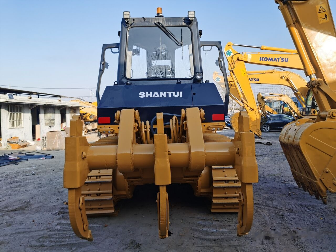 Buldozers Shantui SD16: foto 8