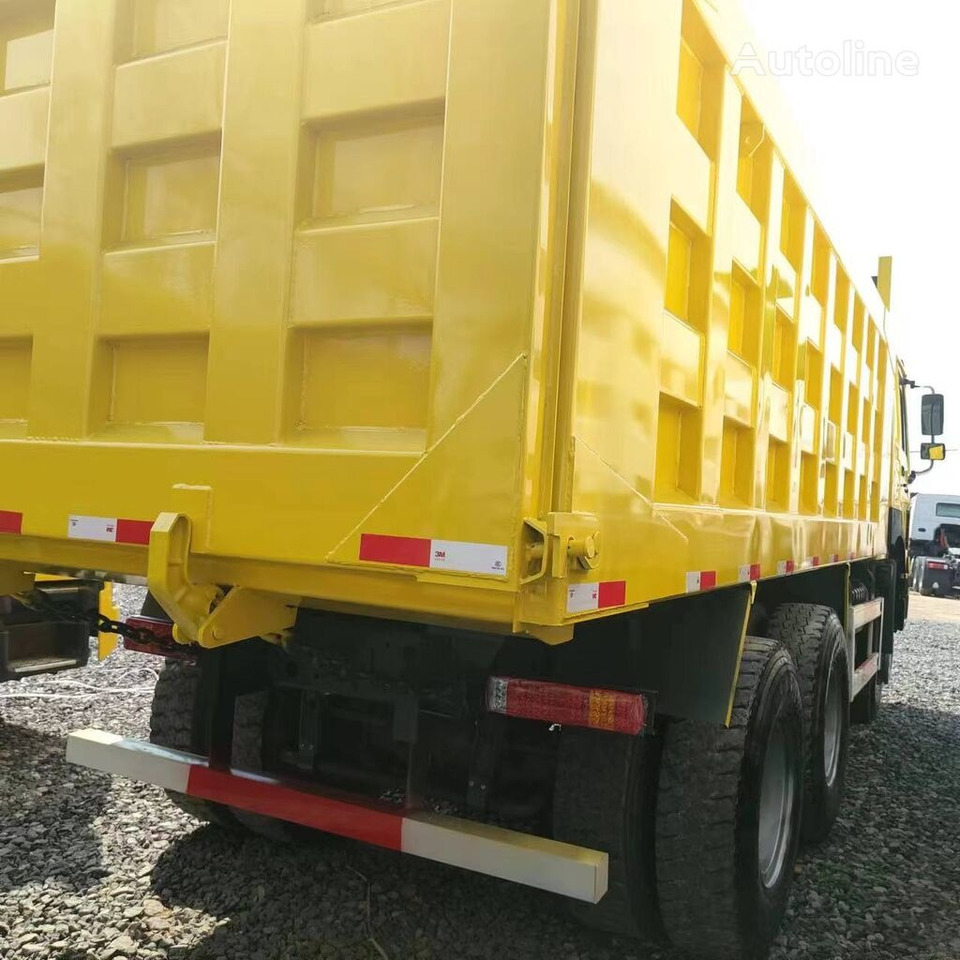 Sinotruk Howo 6*4 Right hand drive - Kravas automašīna pašizgāzējs: foto 5 Sinotruk Howo 6*4 Right hand drive - Kravas automašīna pašizgāzējs: foto 5