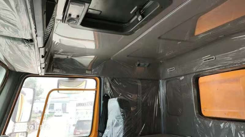 Sinotruk Howo 8*4 - Kravas automašīna pašizgāzējs: foto 1 Sinotruk Howo 8*4 - Kravas automašīna pašizgāzējs: foto 1