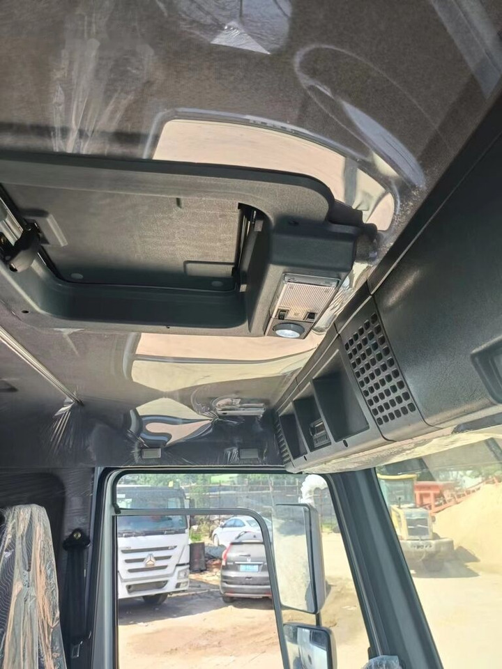 Sinotruk Howo - Kravas automašīna pašizgāzējs: foto 4 Sinotruk Howo - Kravas automašīna pašizgāzējs: foto 4