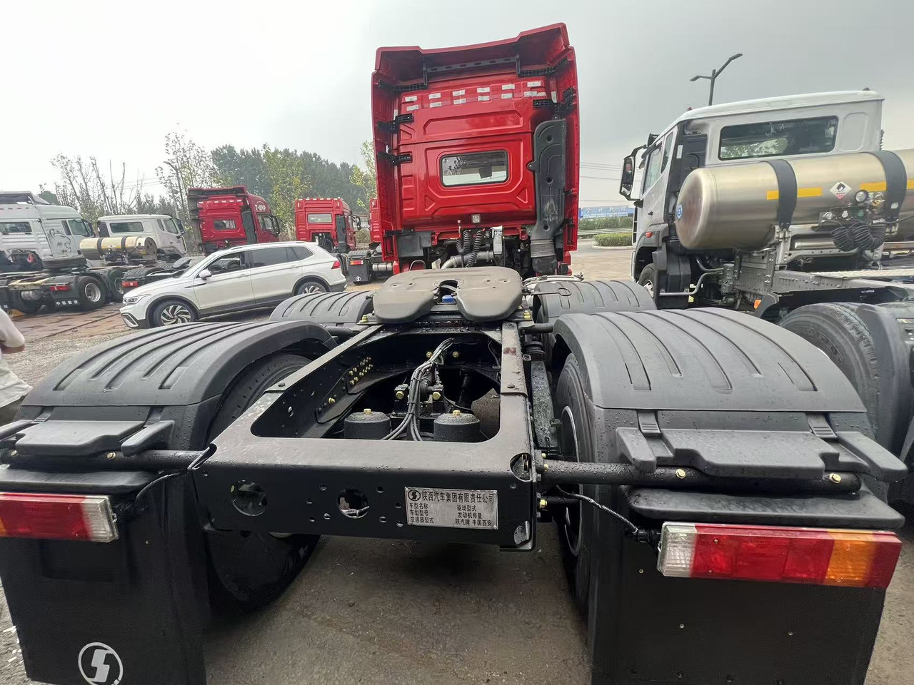 Vilcējs SHACMAN X3000: foto 6