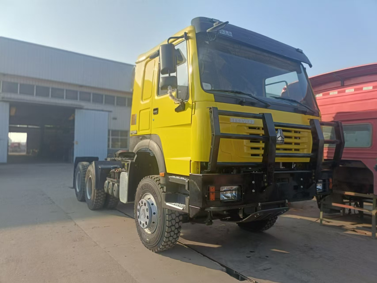 SINOTRUK HOWO 430 - Vilcējs: foto 2 SINOTRUK HOWO 430 - Vilcējs: foto 2