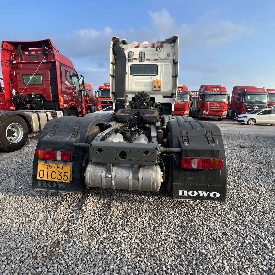 Sinotruk Howo T7H 480 - Vilcējs: foto 4 Sinotruk Howo T7H 480 - Vilcējs: foto 4