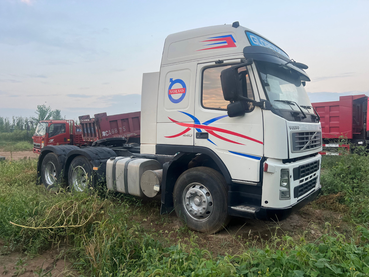 Volvo FM440 - Vilcējs: foto 1 Volvo FM440 - Vilcējs: foto 1