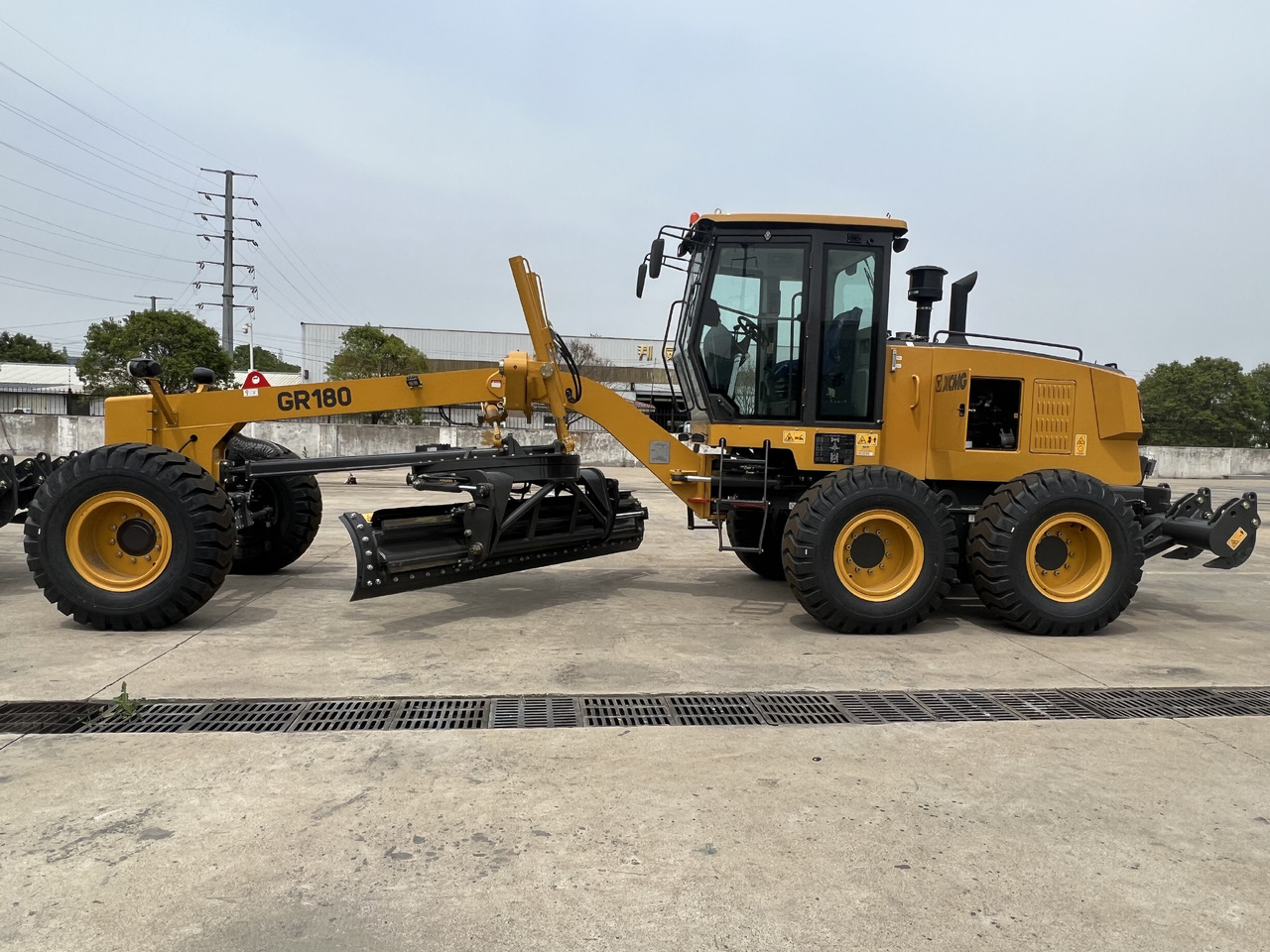 XCMG GR180 - Greiders: foto 3 XCMG GR180 - Greiders: foto 3
