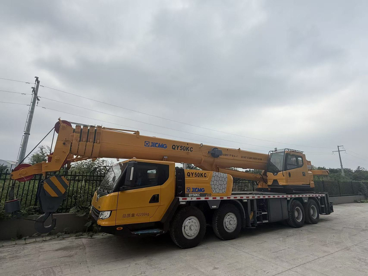 XCMG QY50KC - Kravas auto ar manipulatoru: foto 2 XCMG QY50KC - Kravas auto ar manipulatoru: foto 2