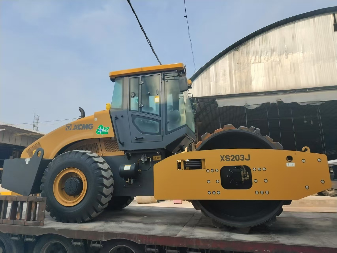 XCMG XS203J - Ceļu veltnis: foto 4 XCMG XS203J - Ceļu veltnis: foto 4