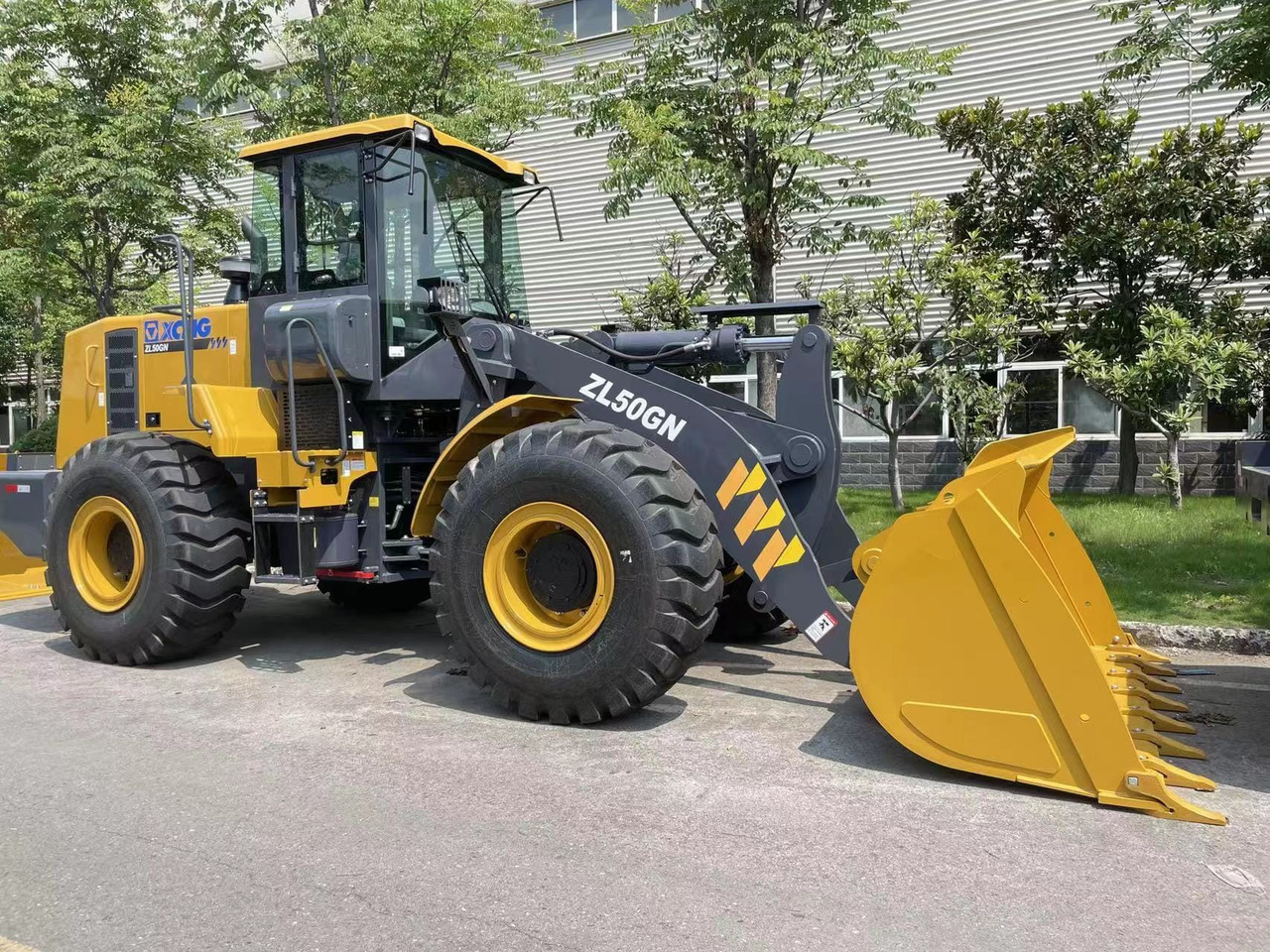 XCMG ZL50GN - Riteņu iekrāvējs: foto 1 XCMG ZL50GN - Riteņu iekrāvējs: foto 1