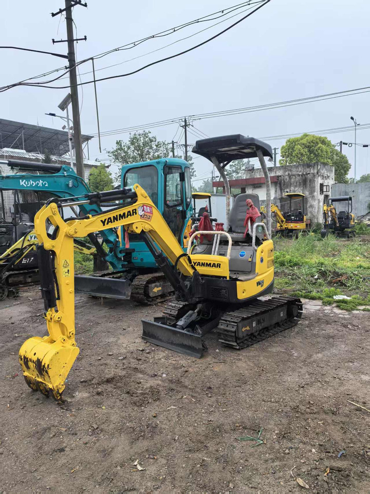 YANMAR Vio17 - Mini-ekskavators: foto 1 YANMAR Vio17 - Mini-ekskavators: foto 1