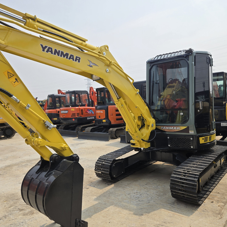 Yanmar Vio55 - Mini-ekskavators: foto 4 Yanmar Vio55 - Mini-ekskavators: foto 4
