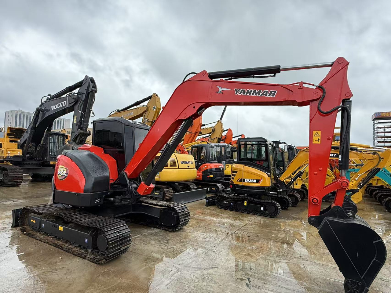Yanmar Vio80 - Mini-ekskavators: foto 2 Yanmar Vio80 - Mini-ekskavators: foto 2