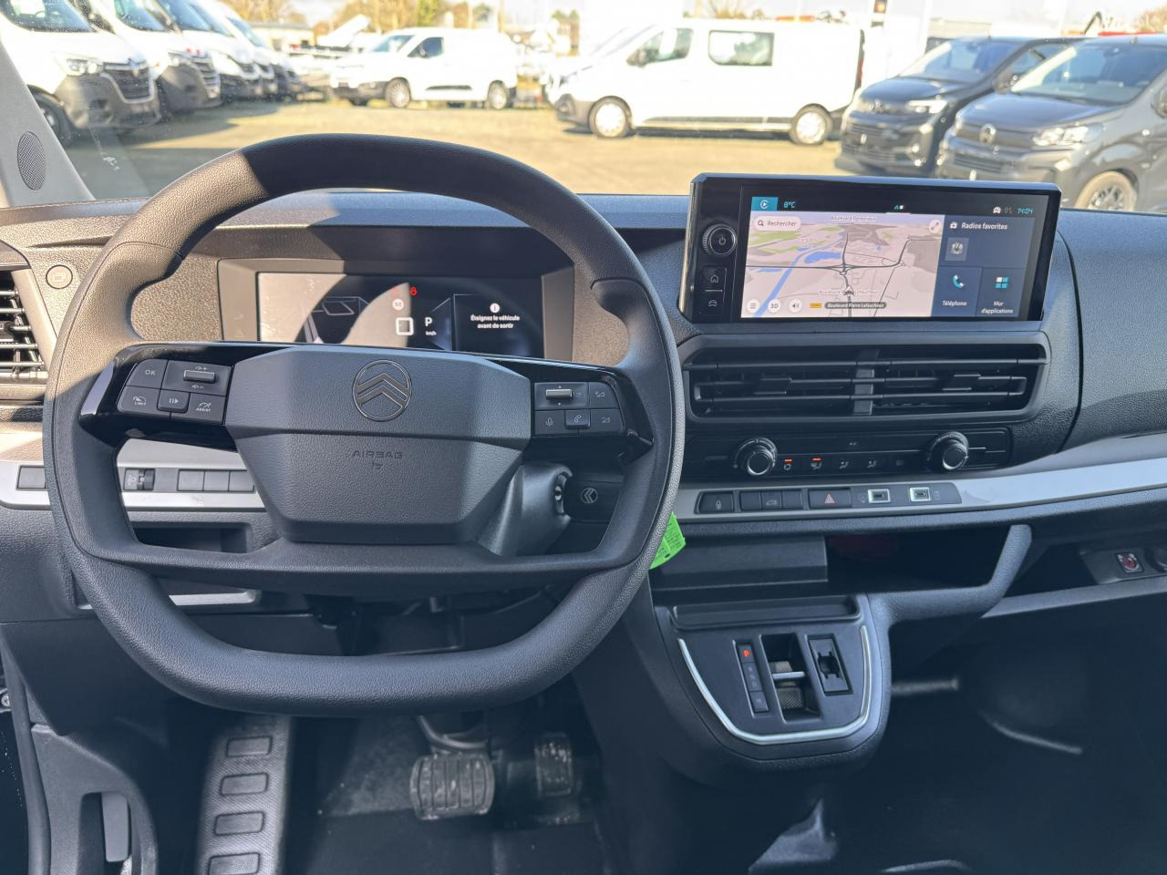 CITROEN Jumpy M 2.0 BlueHDi - 180 S&S - BV EAT8 III FOURGON . PHASE 2 - Kravas mikroautobuss: foto 4 CITROEN Jumpy M 2.0 BlueHDi - 180 S&S - BV EAT8 III FOURGON . PHASE 2 - Kravas mikroautobuss: foto 4