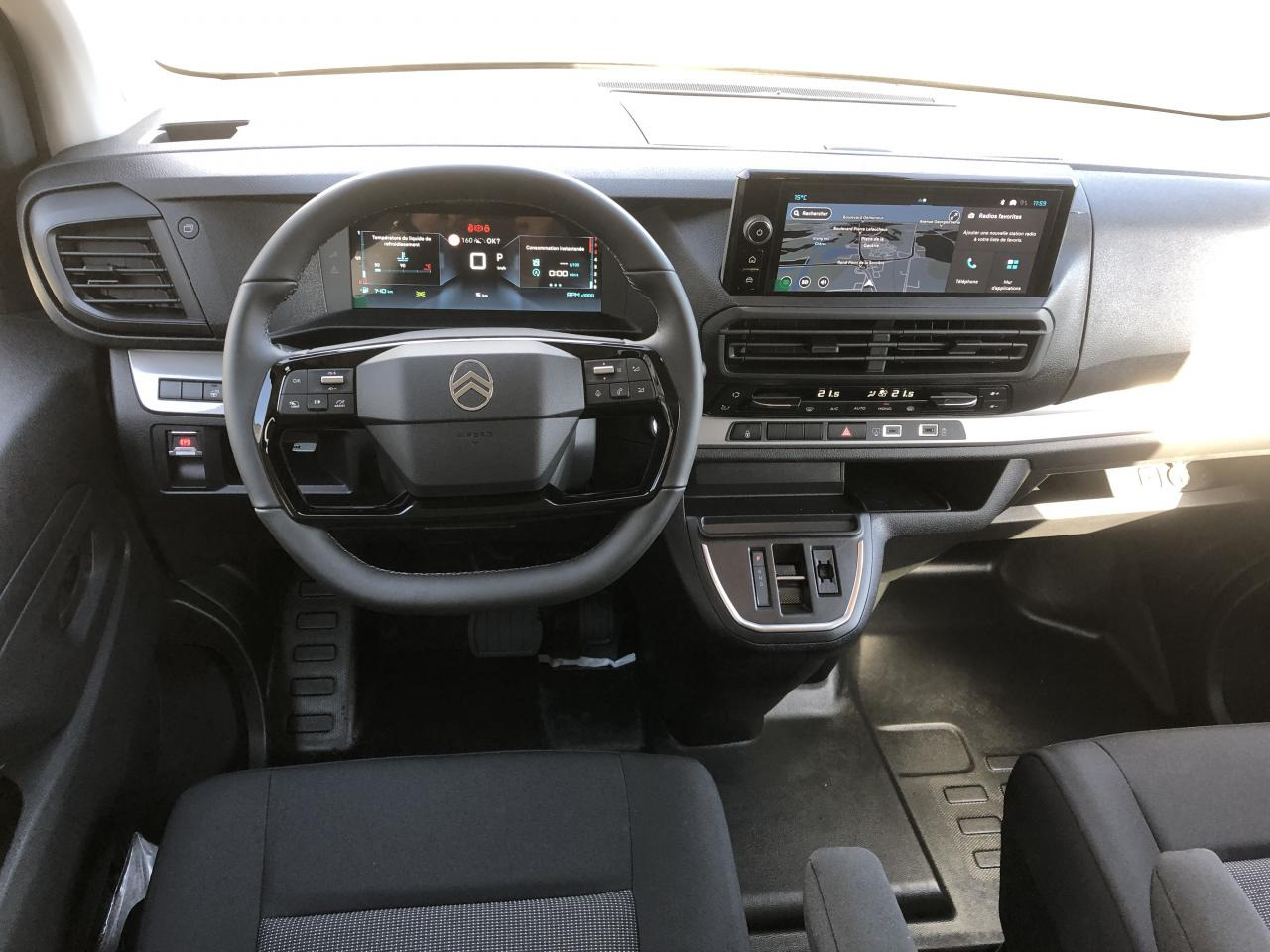 CITROEN Jumpy XL 2.0 BlueHDi - 180 S&S - BV EAT8 III CABINE APPROFONDIE Cabine approfondie Fixe PHASE 2 - Kravas mikroautobuss: foto 4 CITROEN Jumpy XL 2.0 BlueHDi - 180 S&S - BV EAT8 III CABINE APPROFONDIE Cabine approfondie Fixe PHASE 2 - Kravas mikroautobuss: foto 4