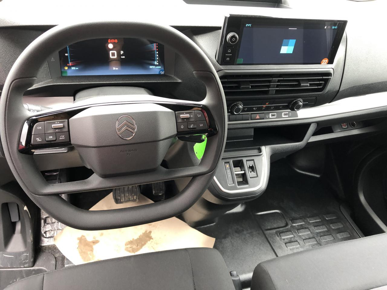 CITROEN jumpy XL 2.0 BLUEHDI 180CH S&S CABINE APPROFONDIE FIXE EAT8 5 PLACES - Kravas mikroautobuss: foto 4 CITROEN jumpy XL 2.0 BLUEHDI 180CH S&S CABINE APPROFONDIE FIXE EAT8 5 PLACES - Kravas mikroautobuss: foto 4