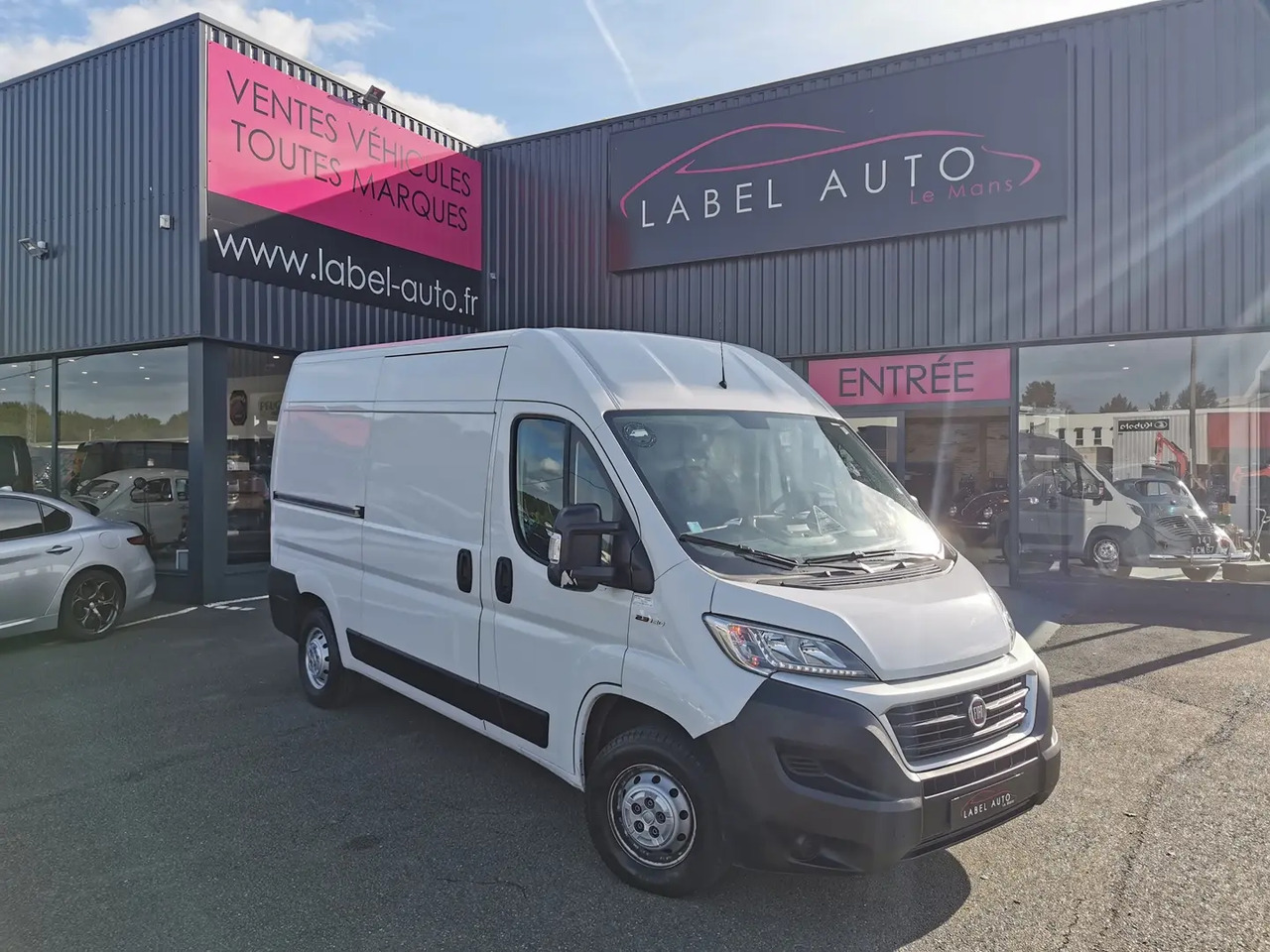 Fiat Ducato 3.3 MH2 2.3 MULTIJET 130CH PACK PRO NAV - Citas iekārtas: foto 1 Fiat Ducato 3.3 MH2 2.3 MULTIJET 130CH PACK PRO NAV - Citas iekārtas: foto 1