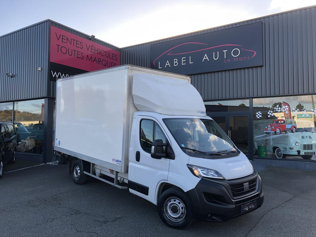 FIAT DUCATO 3T5 CAISSE + HAYON 2.3 MJT 140CH - Furgons ar slēgtā virsbūve: foto 3 FIAT DUCATO 3T5 CAISSE + HAYON 2.3 MJT 140CH - Furgons ar slēgtā virsbūve: foto 3