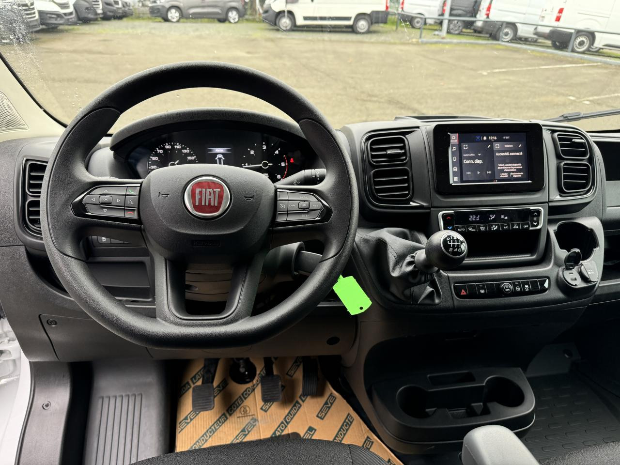 FIAT Ducato Tôlé 3.3 M H2 2.2 - 140 S&S III FOURGON TOLE Fourgon Tôlé 3.3 - Kravas mikroautobuss: foto 3 FIAT Ducato Tôlé 3.3 M H2 2.2 - 140 S&S III FOURGON TOLE Fourgon Tôlé 3.3 - Kravas mikroautobuss: foto 3