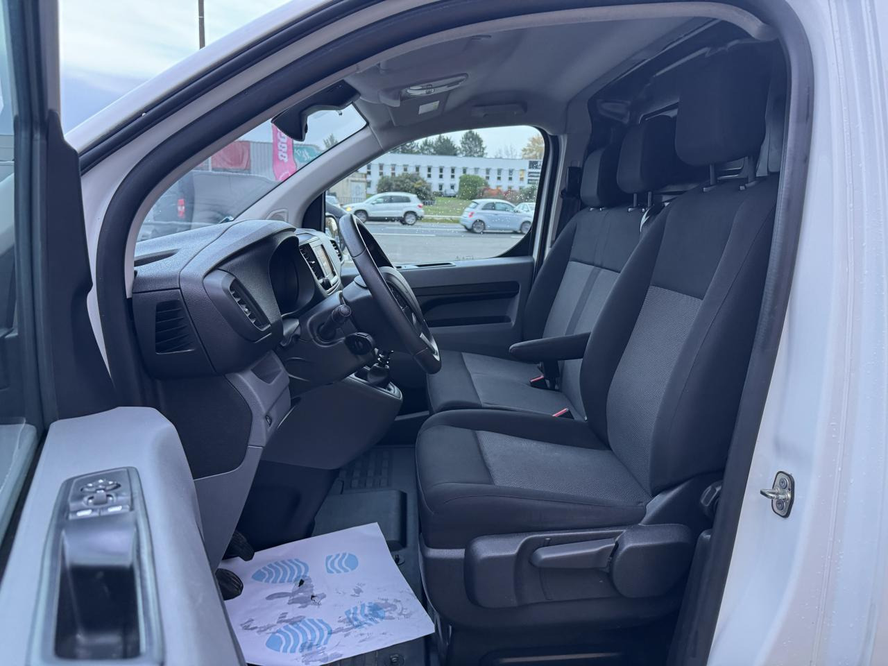 PEUGEOT EXPERT LONG 2.0 HDI 145CH ASPHALT - Kravas mikroautobuss: foto 4 PEUGEOT EXPERT LONG 2.0 HDI 145CH ASPHALT - Kravas mikroautobuss: foto 4