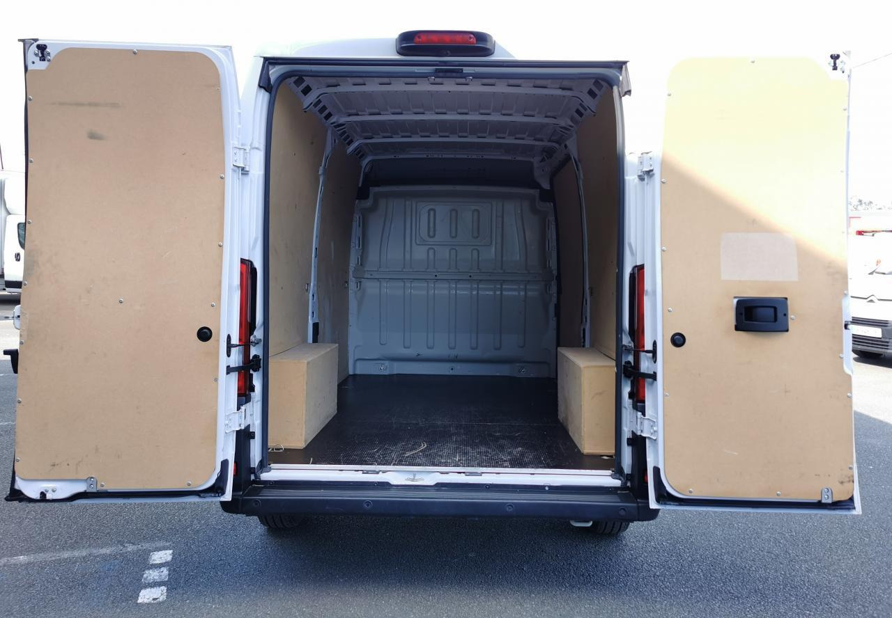 Peugeot Boxer Asphalt 333 L2H2 2.2 BlueHDi S&S - 120 III FOURGON TOLE Fourgon Tolé 333 L2H2 PHAS - Kravas mikroautobuss: foto 3 Peugeot Boxer Asphalt 333 L2H2 2.2 BlueHDi S&S - 120 III FOURGON TOLE Fourgon Tolé 333 L2H2 PHAS - Kravas mikroautobuss: foto 3