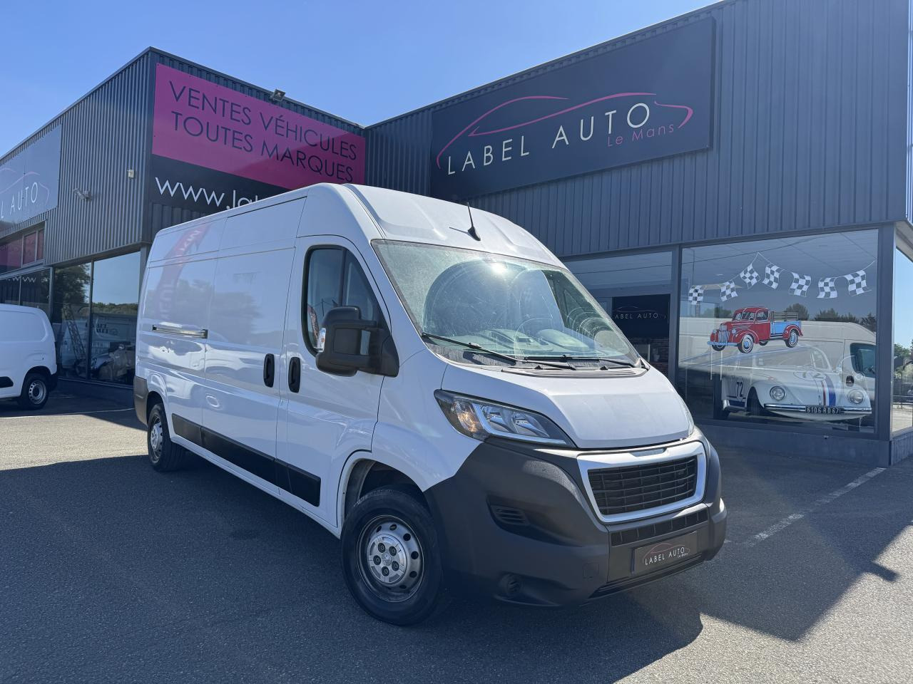 Peugeot Boxer L3H2 3.5 140CH BLUEHDI S&S PACK ASPHALT CONNECT - Kravas mikroautobuss: foto 1 Peugeot Boxer L3H2 3.5 140CH BLUEHDI S&S PACK ASPHALT CONNECT - Kravas mikroautobuss: foto 1