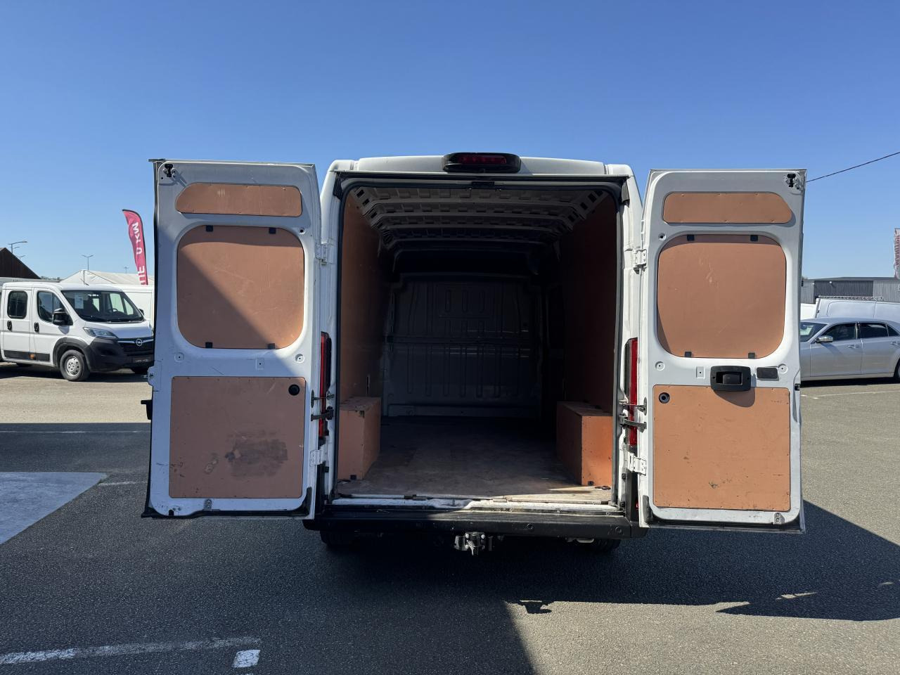 Peugeot Boxer L3H2 3.5 140CH BLUEHDI S&S PACK ASPHALT CONNECT - Kravas mikroautobuss: foto 2 Peugeot Boxer L3H2 3.5 140CH BLUEHDI S&S PACK ASPHALT CONNECT - Kravas mikroautobuss: foto 2