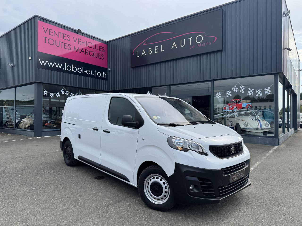 Peugeot Expert STANDARD 2.0 BLUEHDI 180CH S&S ASPHALT EAT8 - Kravas mikroautobuss: foto 1 Peugeot Expert STANDARD 2.0 BLUEHDI 180CH S&S ASPHALT EAT8 - Kravas mikroautobuss: foto 1