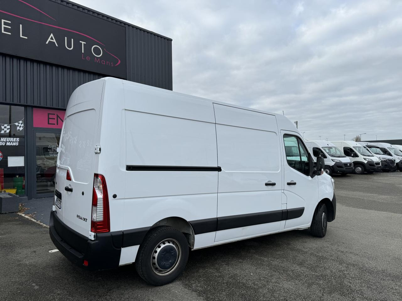 RENAULT MASTER 3T3 L2H2 2.3 DCI 135CH CONFORT - Kravas mikroautobuss: foto 5 RENAULT MASTER 3T3 L2H2 2.3 DCI 135CH CONFORT - Kravas mikroautobuss: foto 5