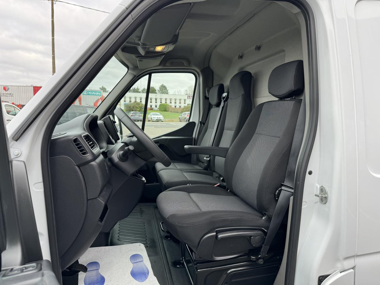 RENAULT MASTER 3T5 2.3 DCI 150CH GRAND CONFORT - Kravas mikroautobuss: foto 5 RENAULT MASTER 3T5 2.3 DCI 150CH GRAND CONFORT - Kravas mikroautobuss: foto 5