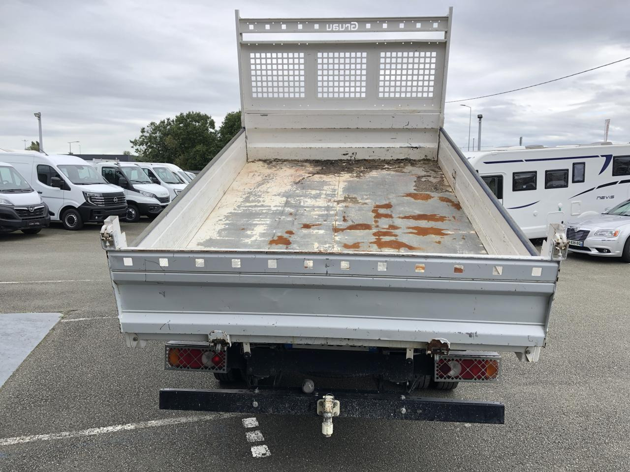 RENAULT Master Confort R3500RJ L3 2.3 dCi - 145 Petite Série III TRANSPORTS SPECIFIQUES BENNE Benne - Komercauto pašizgāzējs: foto 4 RENAULT Master Confort R3500RJ L3 2.3 dCi - 145 Petite Série III TRANSPORTS SPECIFIQUES BENNE Benne - Komercauto pašizgāzējs: foto 4