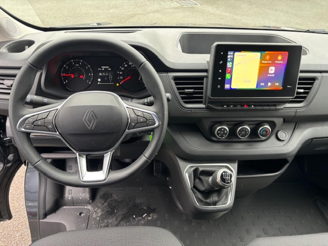 RENAULT Trafic L2H1 3000 Kg 2.0 Blue dCi - 150 2024 III FOURGON Fourgon Advance L2H1 PHASE 3 - Kravas mikroautobuss: foto 4 RENAULT Trafic L2H1 3000 Kg 2.0 Blue dCi - 150 2024 III FOURGON Fourgon Advance L2H1 PHASE 3 - Kravas mikroautobuss: foto 4