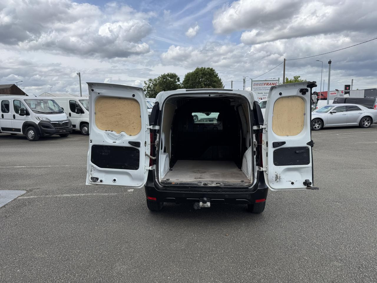 Renault Express 1.5 BLUE DCI 95CH CONFORT 22 - Mazs furgons: foto 2 Renault Express 1.5 BLUE DCI 95CH CONFORT 22 - Mazs furgons: foto 2