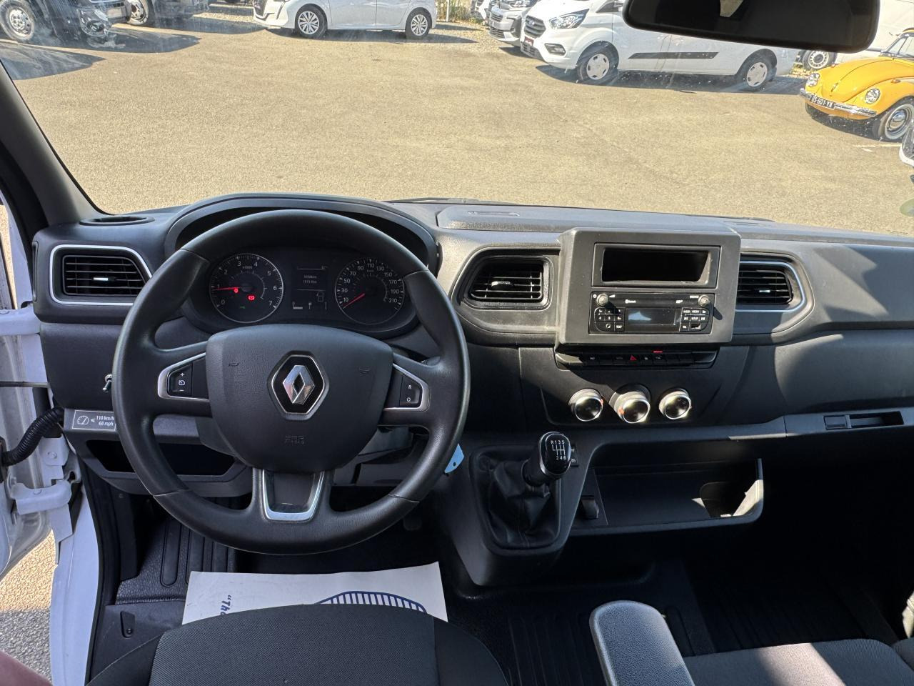 Renault Master 7 PLACES Confort F3300 L2H2 2.3 dCi - 135 III CABINE APPROFONDIE Cabine approfondie L2H2 Tra - Kravas-pasažieru furgons: foto 3 Renault Master 7 PLACES Confort F3300 L2H2 2.3 dCi - 135 III CABINE APPROFONDIE Cabine approfondie L2H2 Tra - Kravas-pasažieru furgons: foto 3