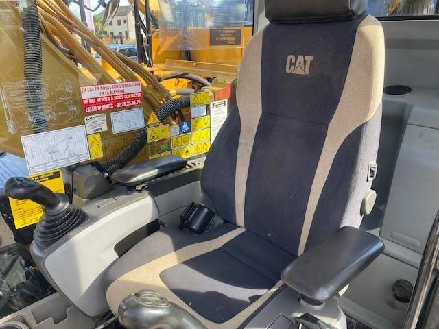 Kāpurķēžu ekskavators CAT 320 EL: foto 16 Kāpurķēžu ekskavators CAT 320 EL: foto 16