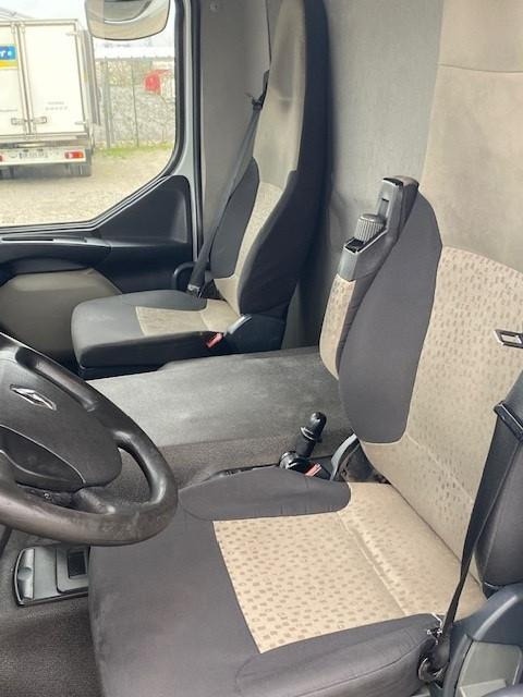 PREMIUM 380 CV FOURGON + HAYON RAB - Kravas automašīna ar slēgto virsbūvi: foto 3 PREMIUM 380 CV FOURGON + HAYON RAB - Kravas automašīna ar slēgto virsbūvi: foto 3