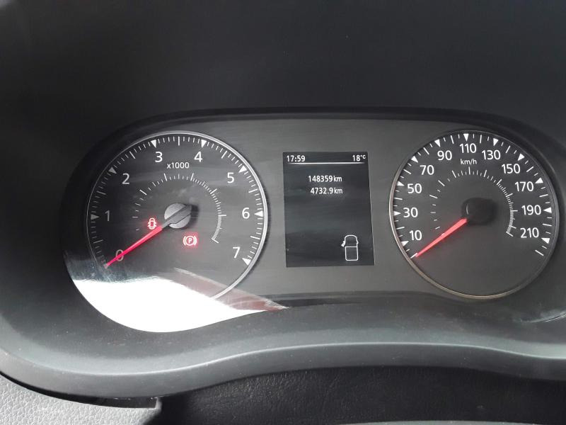 Renault Master 130 35 Fourgon nacelle - Autopacēlājs: foto 5 Renault Master 130 35 Fourgon nacelle - Autopacēlājs: foto 5