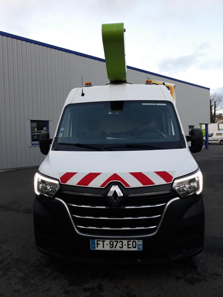 Renault Master 145.35 FG Tronqué L2H2 Nacelle Pack éco - Autopacēlājs: foto 1 Renault Master 145.35 FG Tronqué L2H2 Nacelle Pack éco - Autopacēlājs: foto 1