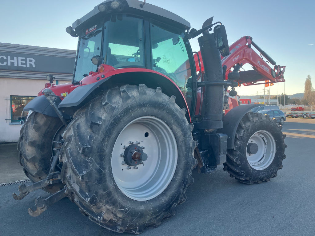 Massey Ferguson 7716S DYNA-6 EFFICIENT - Traktors: foto 5 Massey Ferguson 7716S DYNA-6 EFFICIENT - Traktors: foto 5