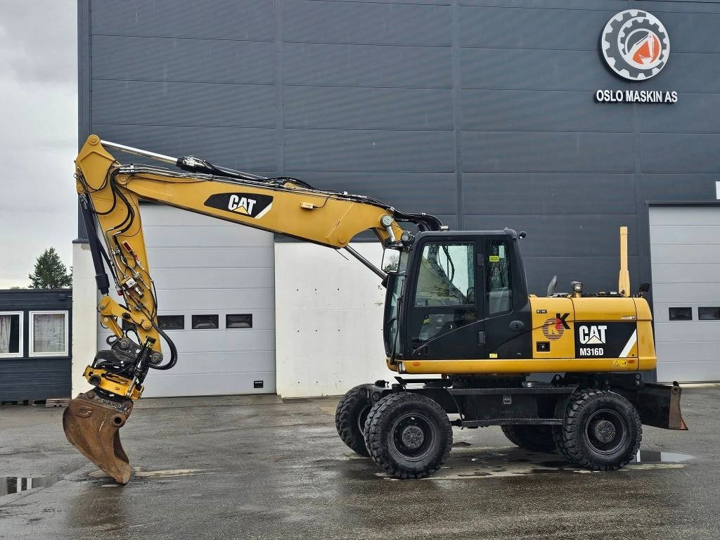 CAT M 316 D - Riteņu ekskavators: foto 2 CAT M 316 D - Riteņu ekskavators: foto 2