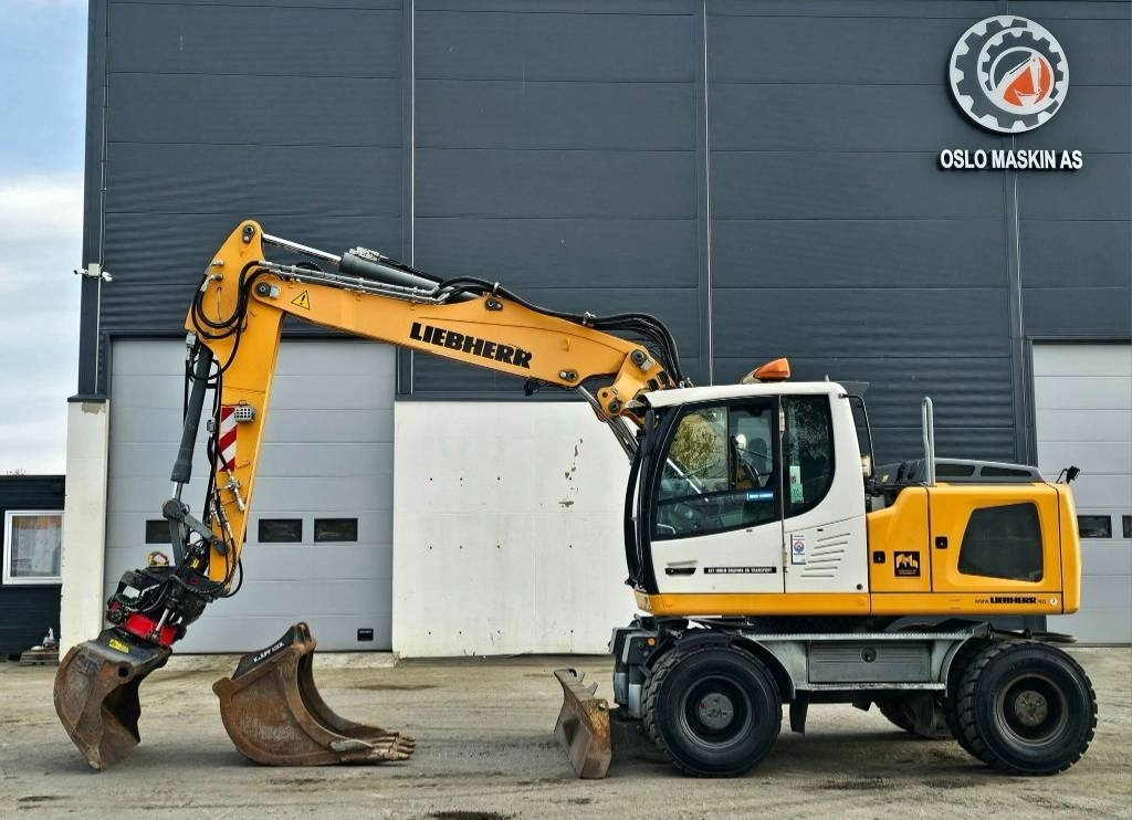Liebherr A 916 - Riteņu ekskavators: foto 2 Liebherr A 916 - Riteņu ekskavators: foto 2