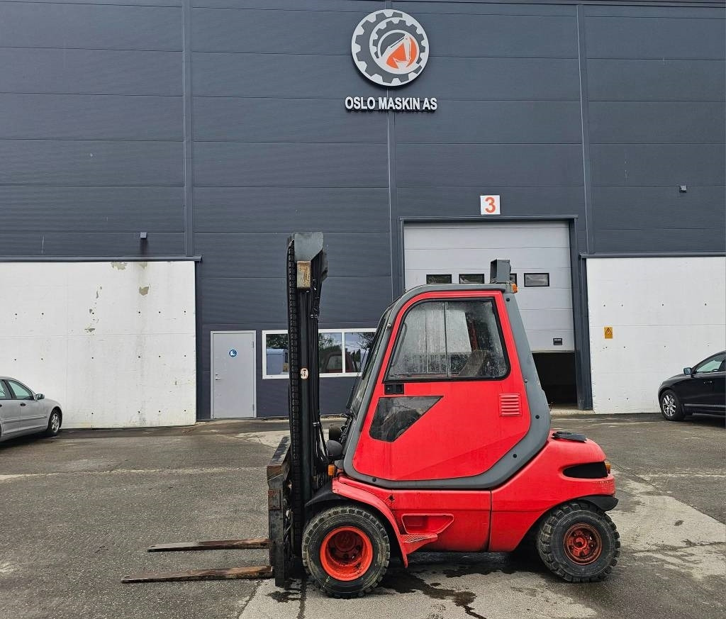 Linde H 30 D - Dīzeļiekrāvējs: foto 1 Linde H 30 D - Dīzeļiekrāvējs: foto 1