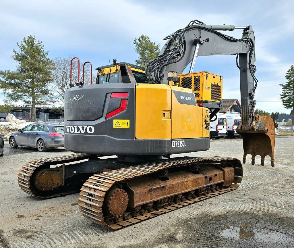 Volvo ECR 235 DL - Kāpurķēžu ekskavators: foto 5 Volvo ECR 235 DL - Kāpurķēžu ekskavators: foto 5