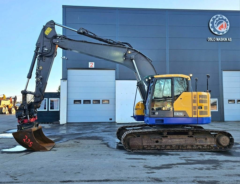 Volvo ECR 235 EL - Kāpurķēžu ekskavators: foto 2 Volvo ECR 235 EL - Kāpurķēžu ekskavators: foto 2