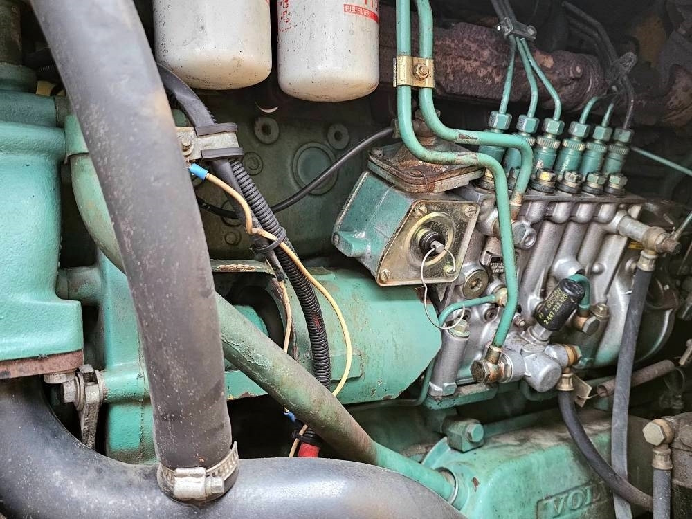 Riteņu iekrāvējs Volvo L 120: foto 18