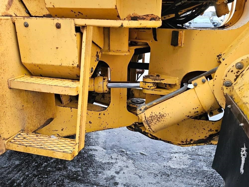 Riteņu iekrāvējs Volvo L 120: foto 16