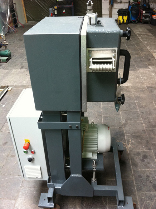 Stranggranulator SGS-100 - Darbagalds: foto 2 Stranggranulator SGS-100 - Darbagalds: foto 2