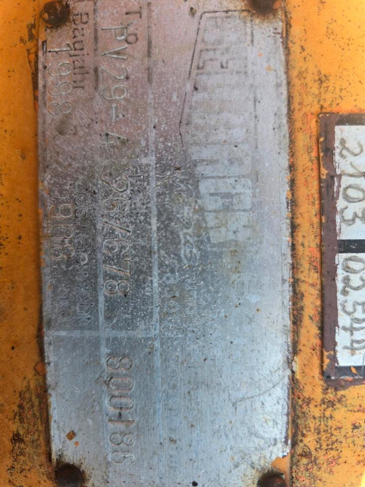 Beilhack PV 29-4 Schneepflug Schneeschild Scheeschieber Winterdienst Unimog U400 300 290 500 427 530 423 318 323 LKW Fendt - Sniega arkls: foto 5 Beilhack PV 29-4 Schneepflug Schneeschild Scheeschieber Winterdienst Unimog U400 300 290 500 427 530 423 318 323 LKW Fendt - Sniega arkls: foto 5