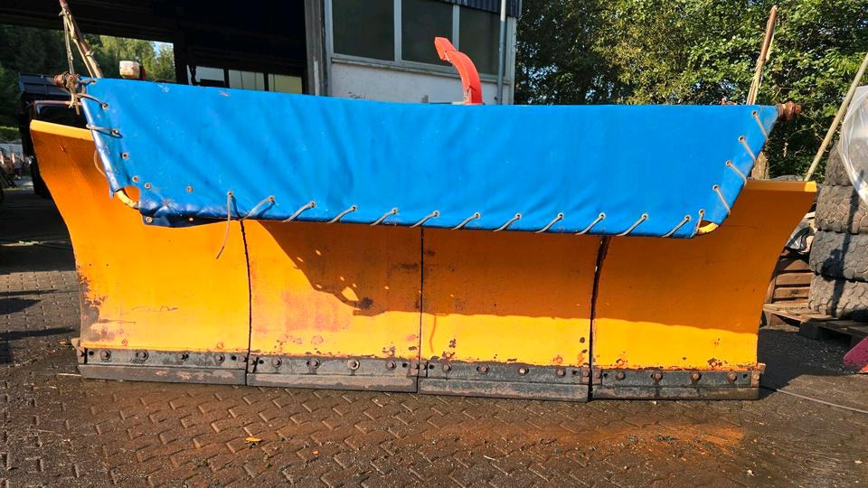 Beilhack PV 29-4 Schneepflug Schneeschild Scheeschieber Winterdienst Unimog U400 300 290 500 427 530 423 318 323 LKW Fendt - Sniega arkls: foto 3 Beilhack PV 29-4 Schneepflug Schneeschild Scheeschieber Winterdienst Unimog U400 300 290 500 427 530 423 318 323 LKW Fendt - Sniega arkls: foto 3