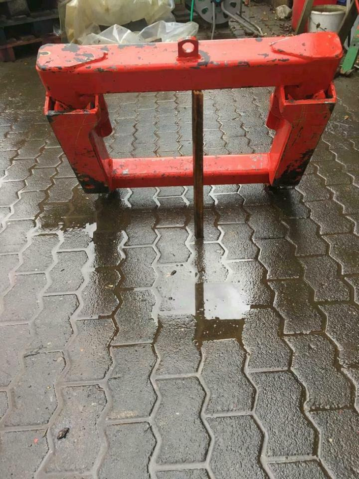 Dücker Adapterplatte Kommunale Anbauplatte Unimog Schneepflug mul - Ātrā sakabe - Komunālā/ Specializētā tehnika: foto 4 Dücker Adapterplatte Kommunale Anbauplatte Unimog Schneepflug mul - Ātrā sakabe - Komunālā/ Specializētā tehnika: foto 4